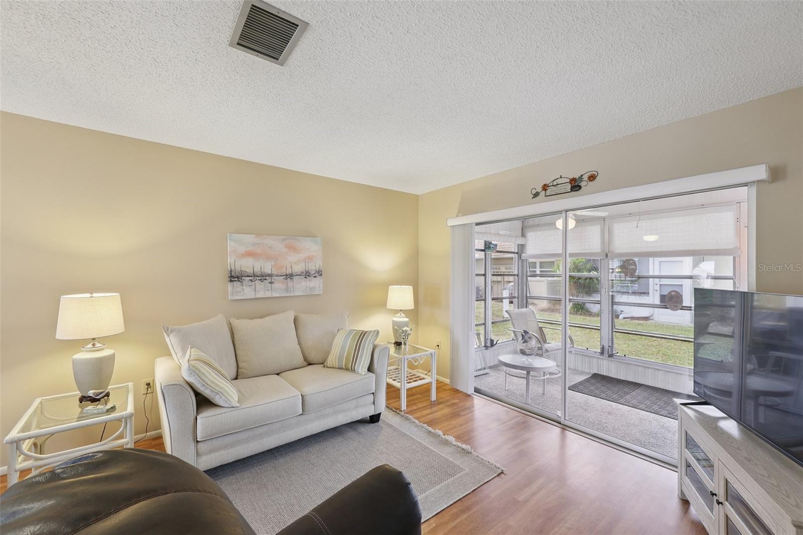 Image 6 of 42 For 3404 38th Street W