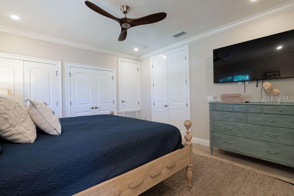 Image 16 of 45 For 130 50th Street