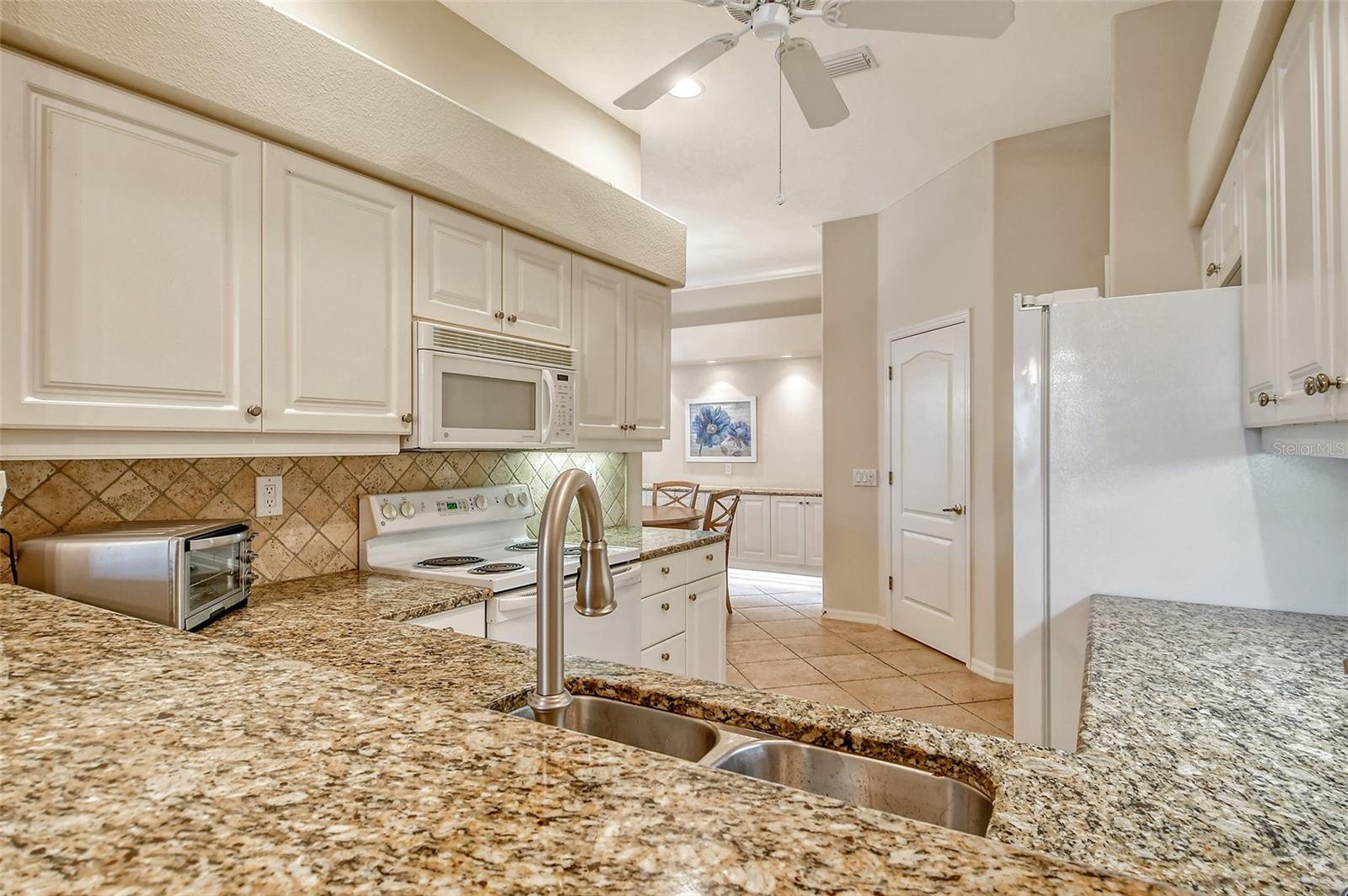 Image 15 of 50 For 9411 Forest Hills Circle