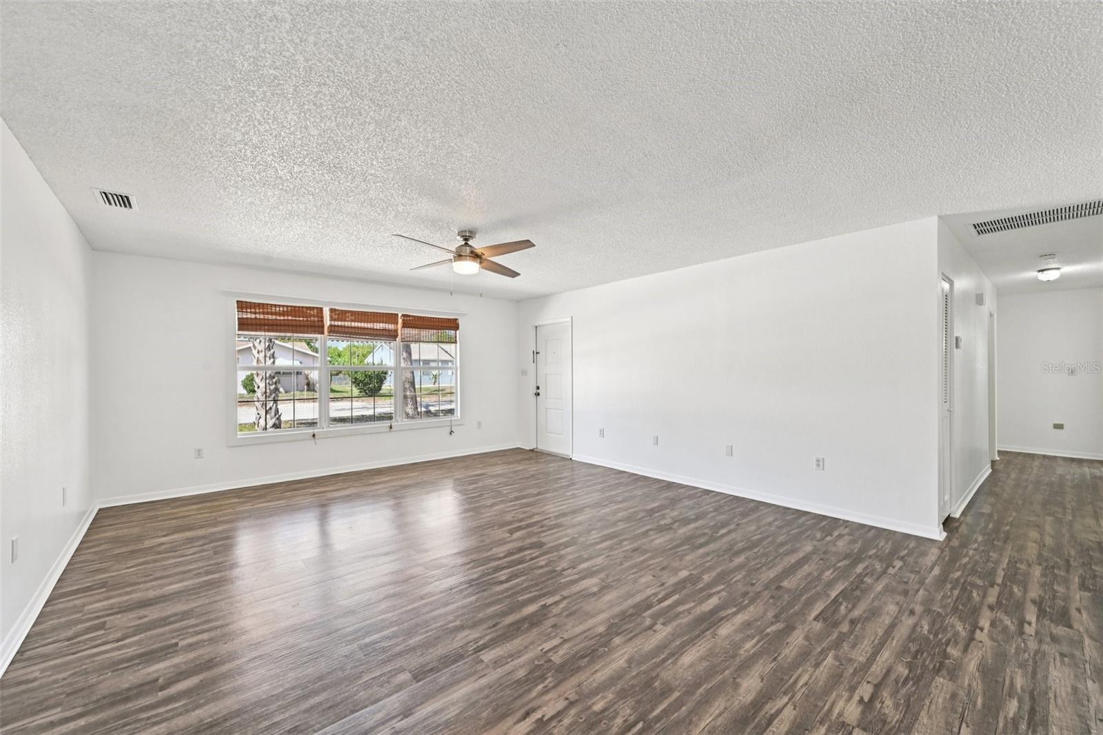 Image 21 of 24 For 1550 Dorchester Street