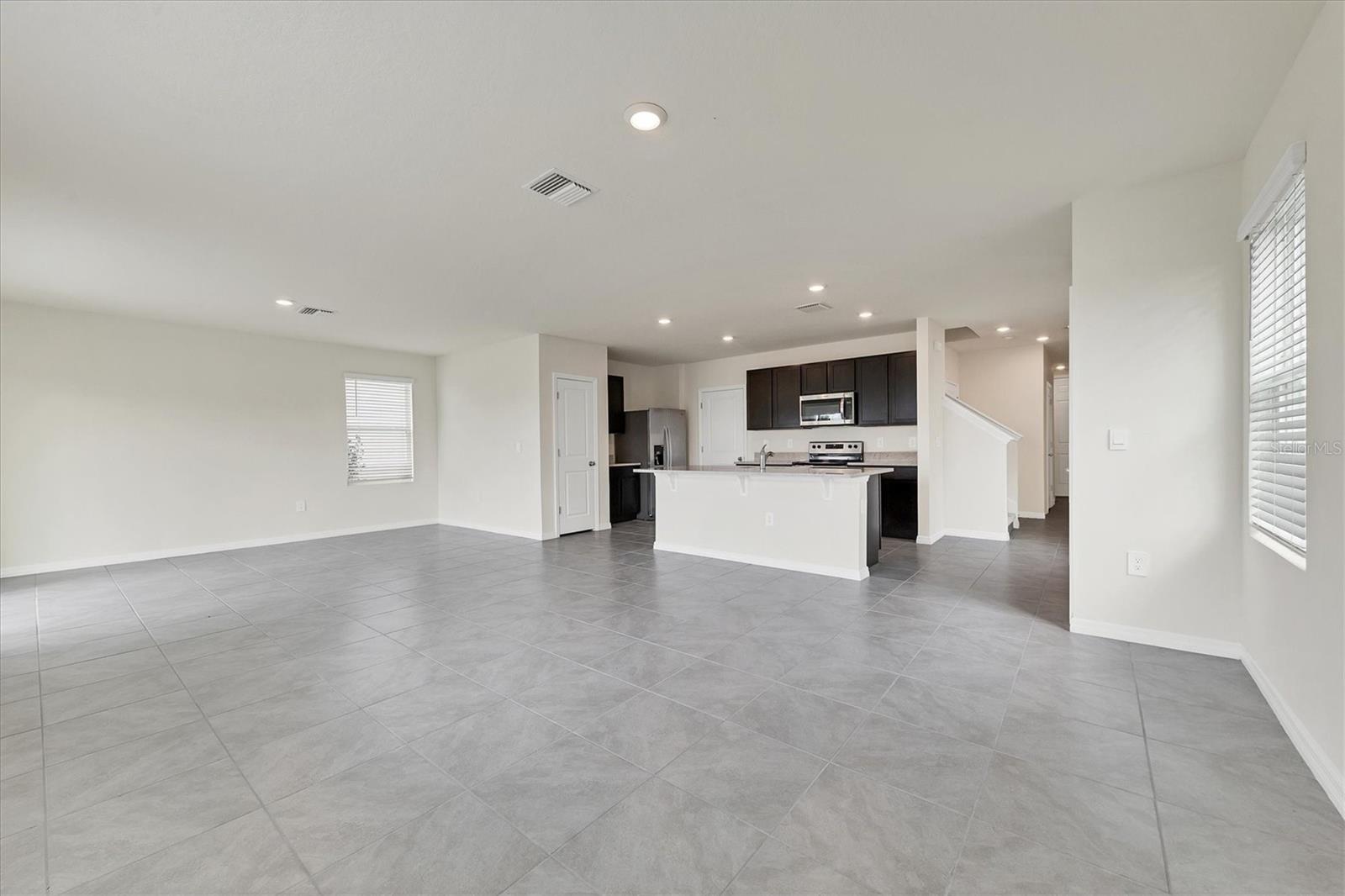 Image 12 of 60 For 3279 Hilltop Circle