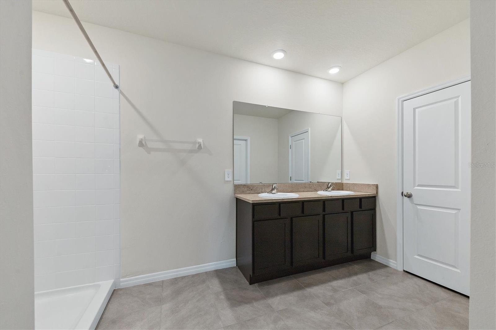 Image 26 of 60 For 3279 Hilltop Circle