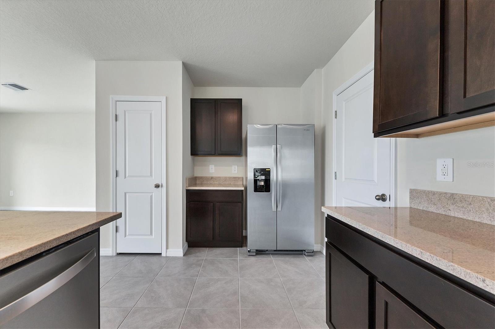 Image 8 of 60 For 3279 Hilltop Circle