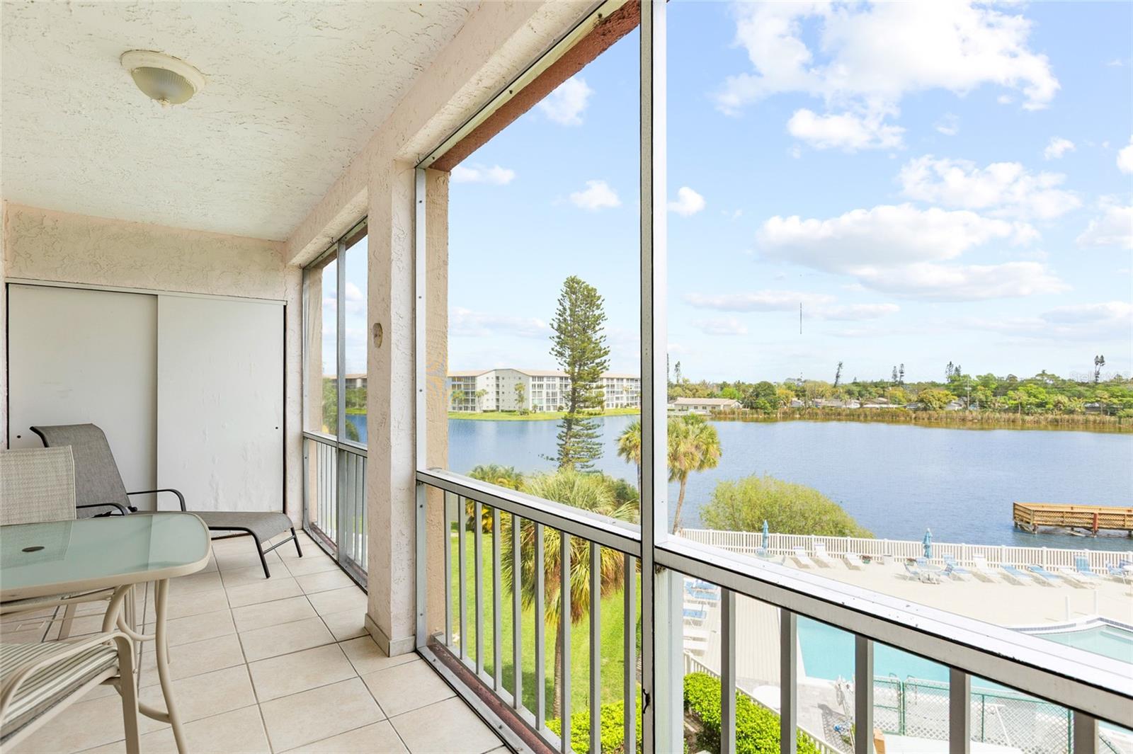 Image 19 of 39 For 3959 Lake Bayshore Drive F 412