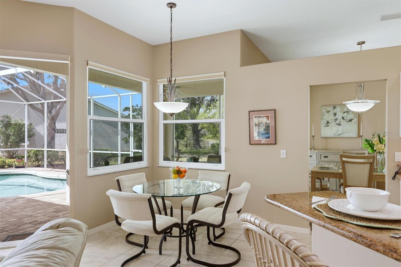 Image 15 of 72 For 8958 Olde Hickory Avenue