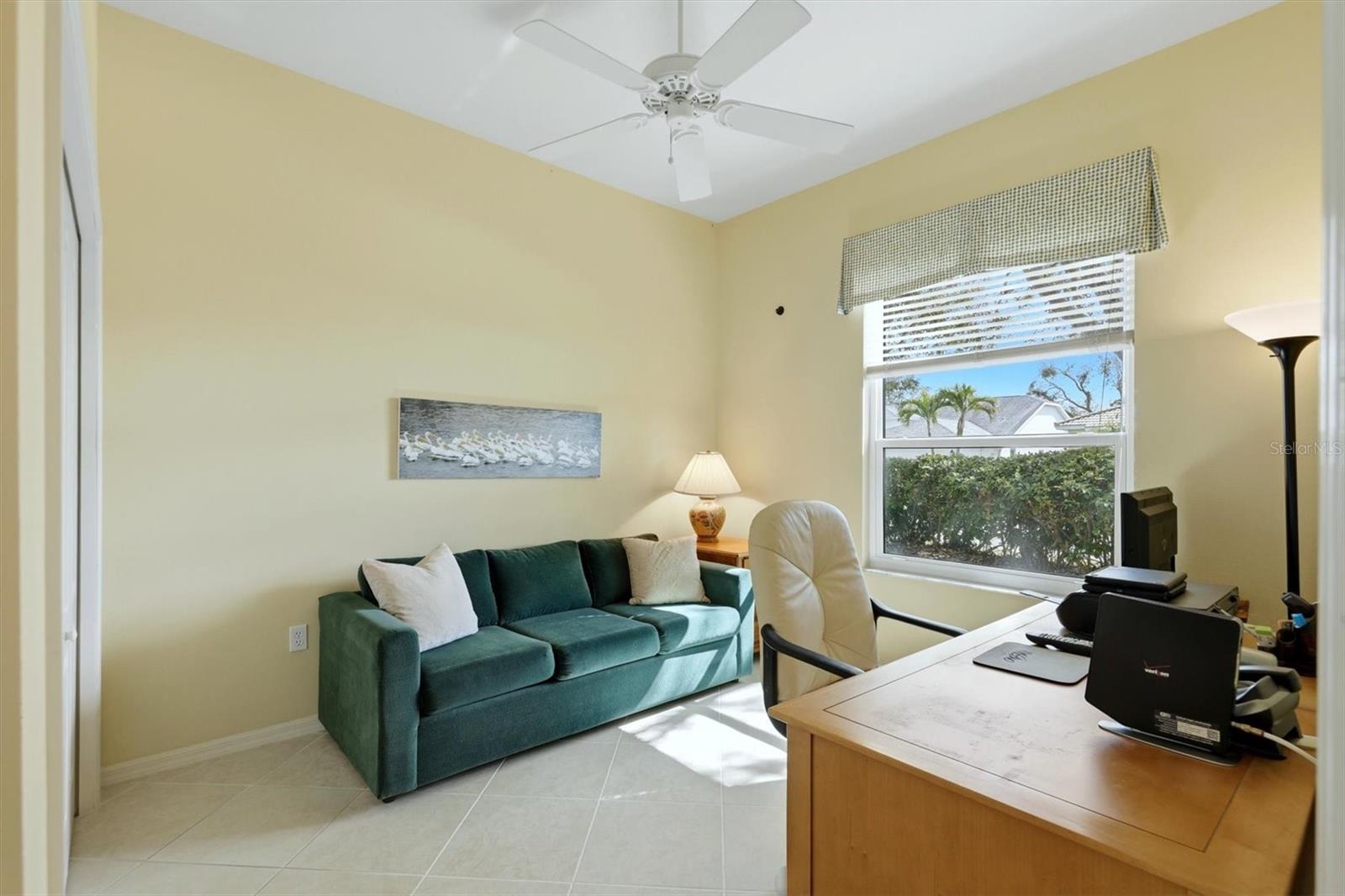 Image 28 of 72 For 8958 Olde Hickory Avenue