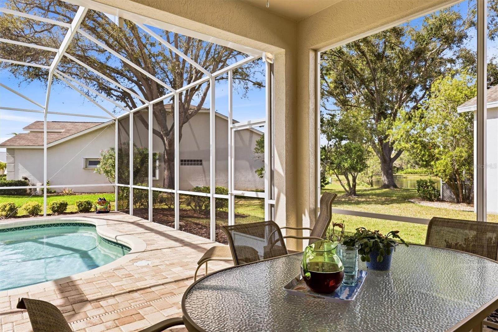 Image 32 of 72 For 8958 Olde Hickory Avenue