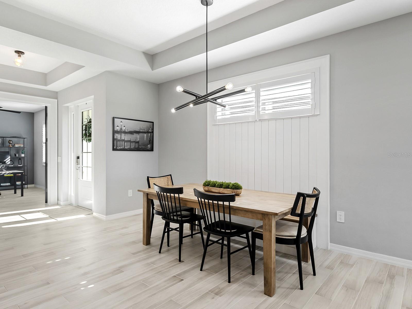 Image 10 of 61 For 913 Crosswind Avenue