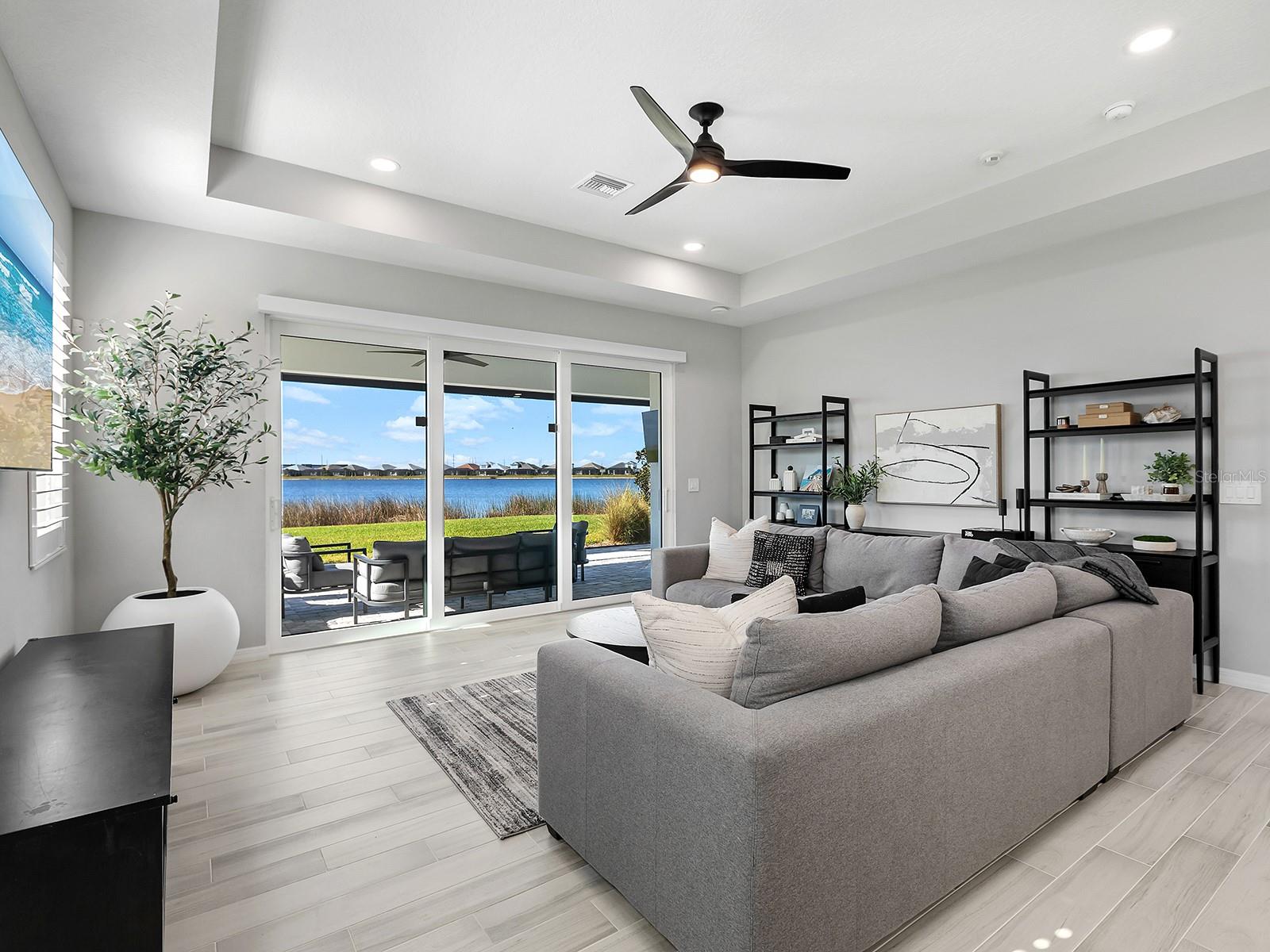 Image 12 of 61 For 913 Crosswind Avenue