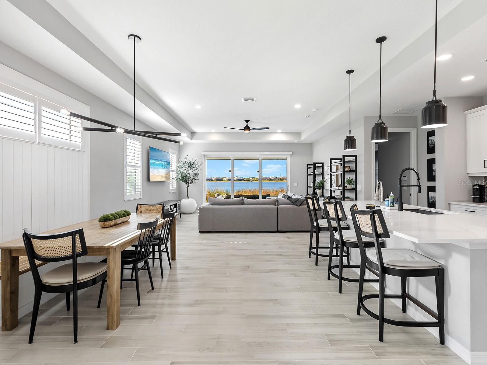 Image 4 of 61 For 913 Crosswind Avenue