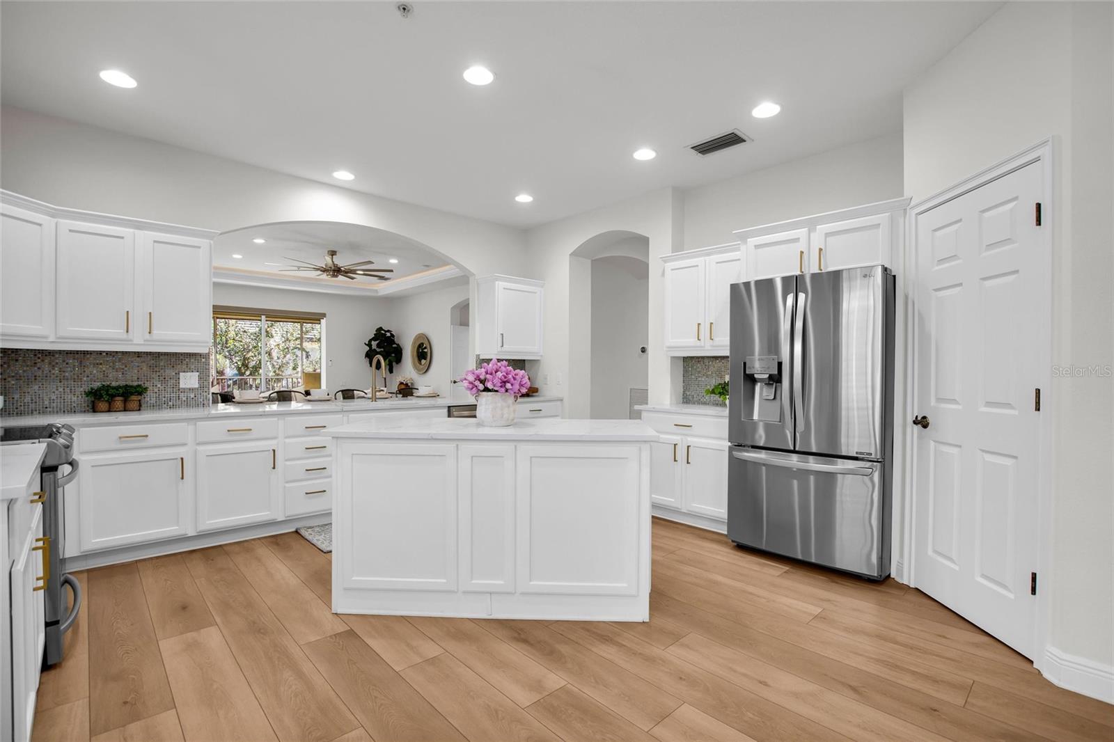 Image 10 of 63 For 6508 Moorings Point Circle 201