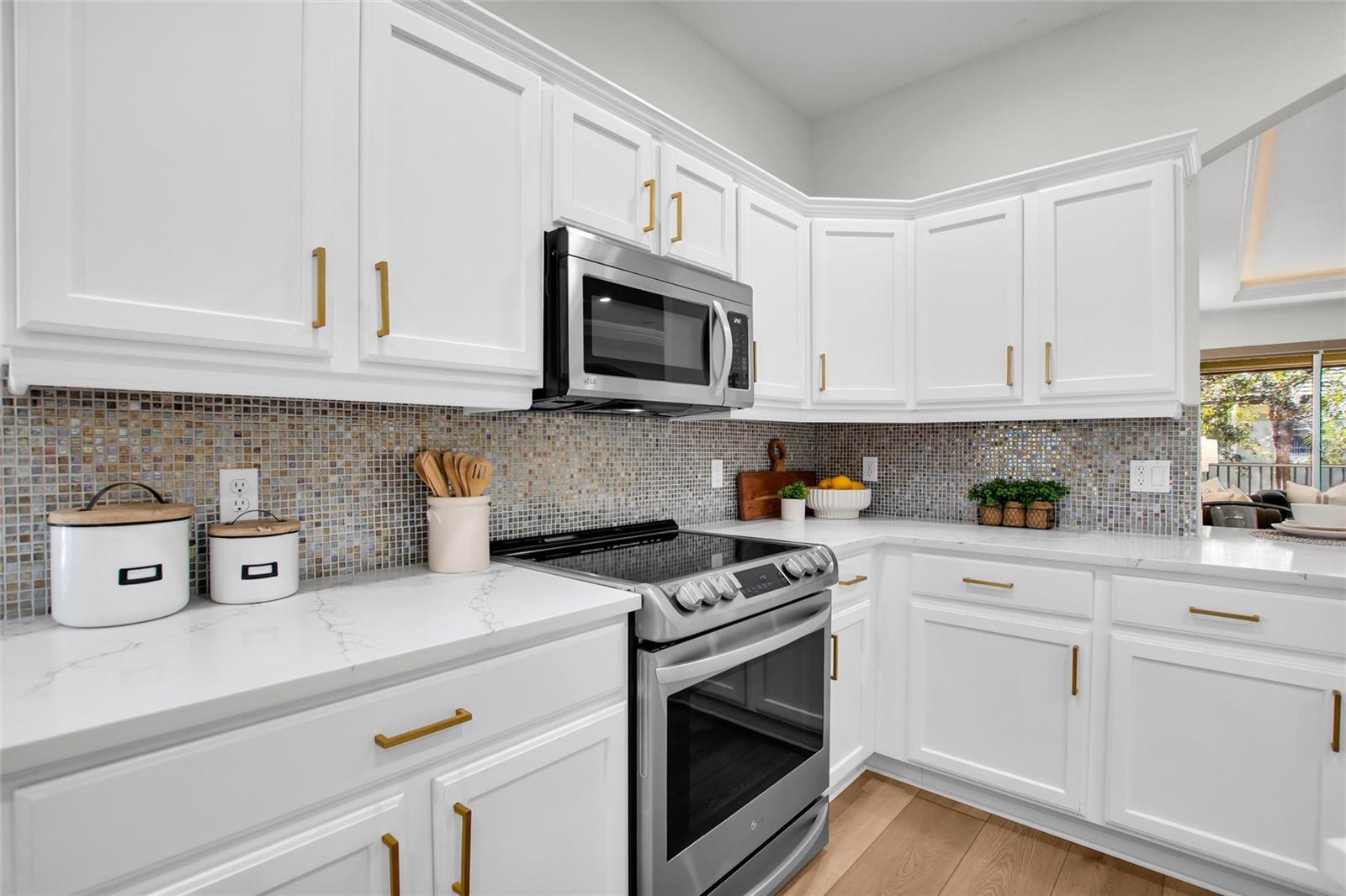 Image 12 of 63 For 6508 Moorings Point Circle 201