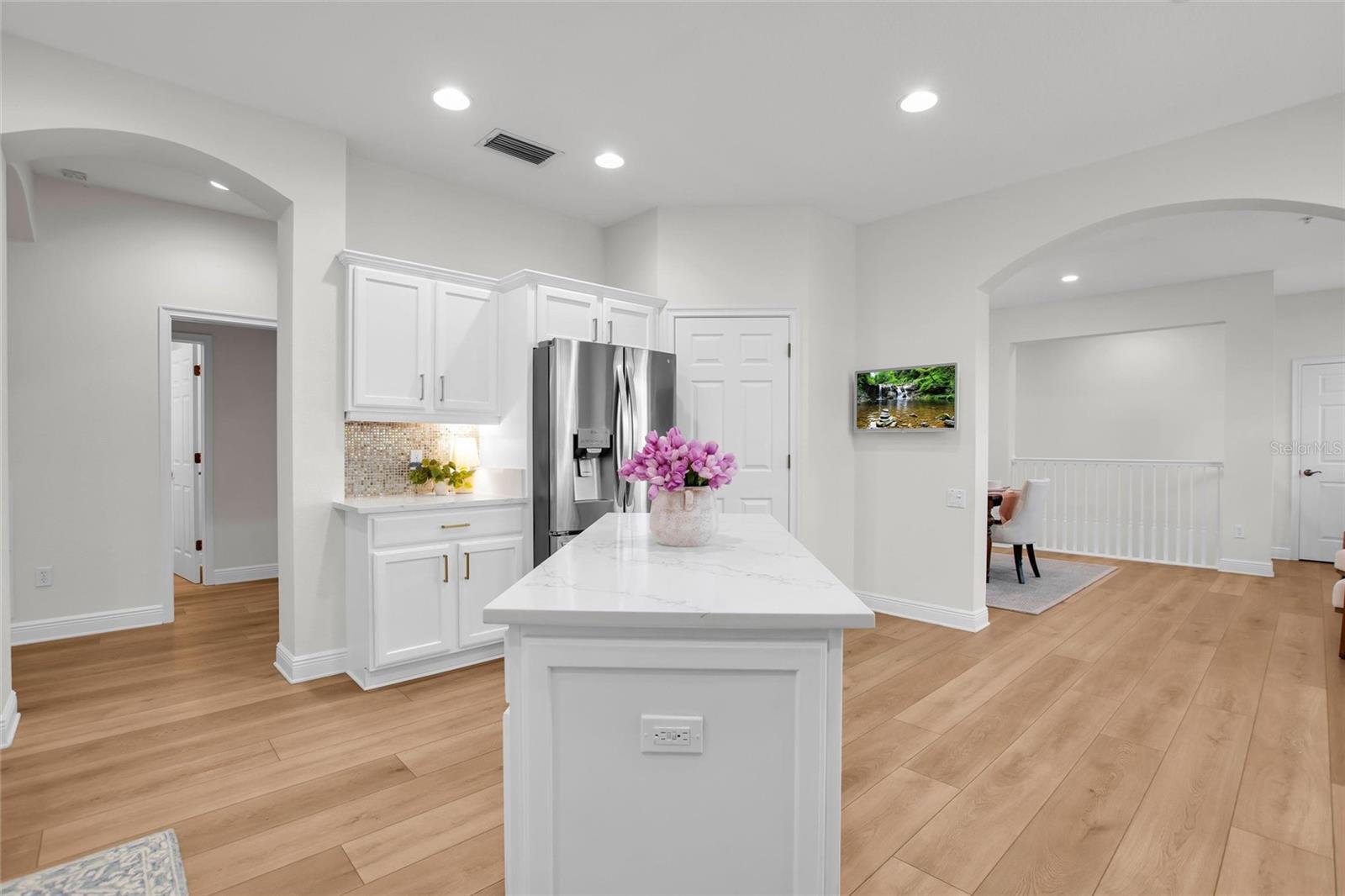 Image 13 of 63 For 6508 Moorings Point Circle 201