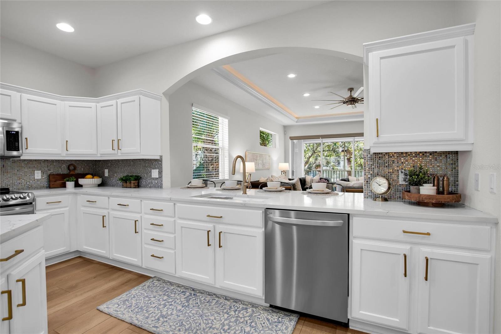 Image 14 of 63 For 6508 Moorings Point Circle 201