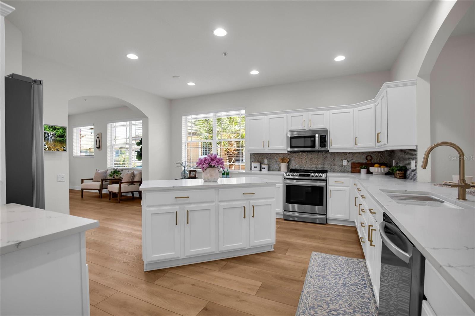 Image 15 of 63 For 6508 Moorings Point Circle 201