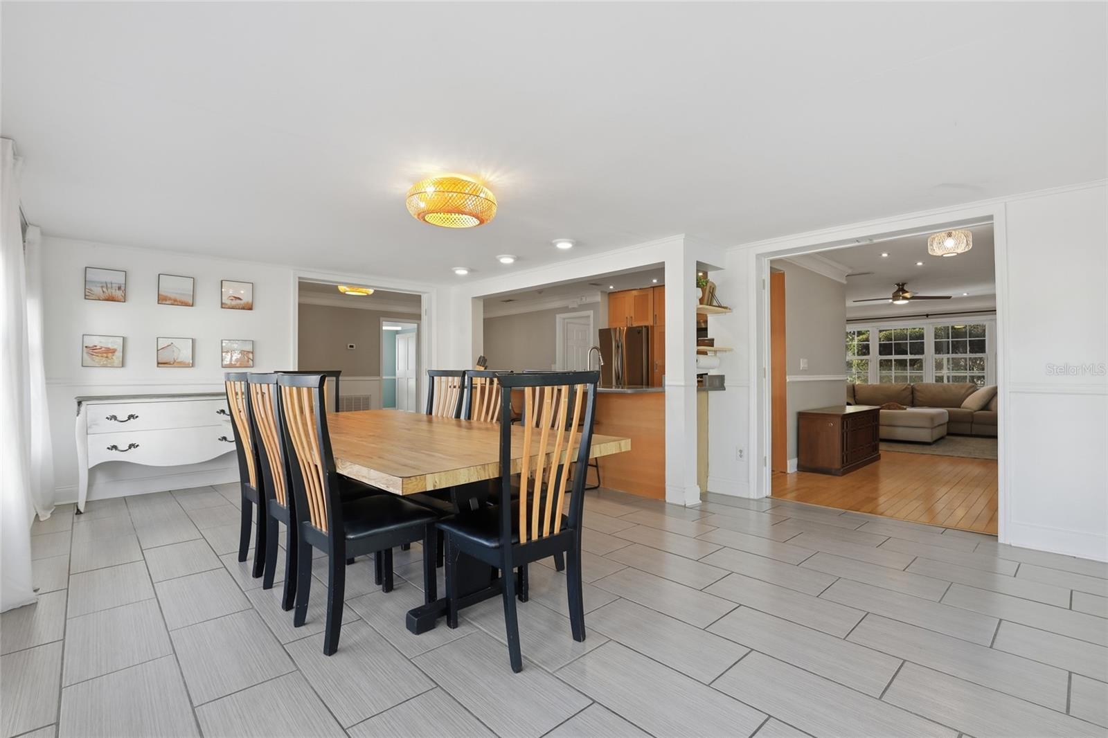 Image 22 of 44 For 3827 Sugar Lane