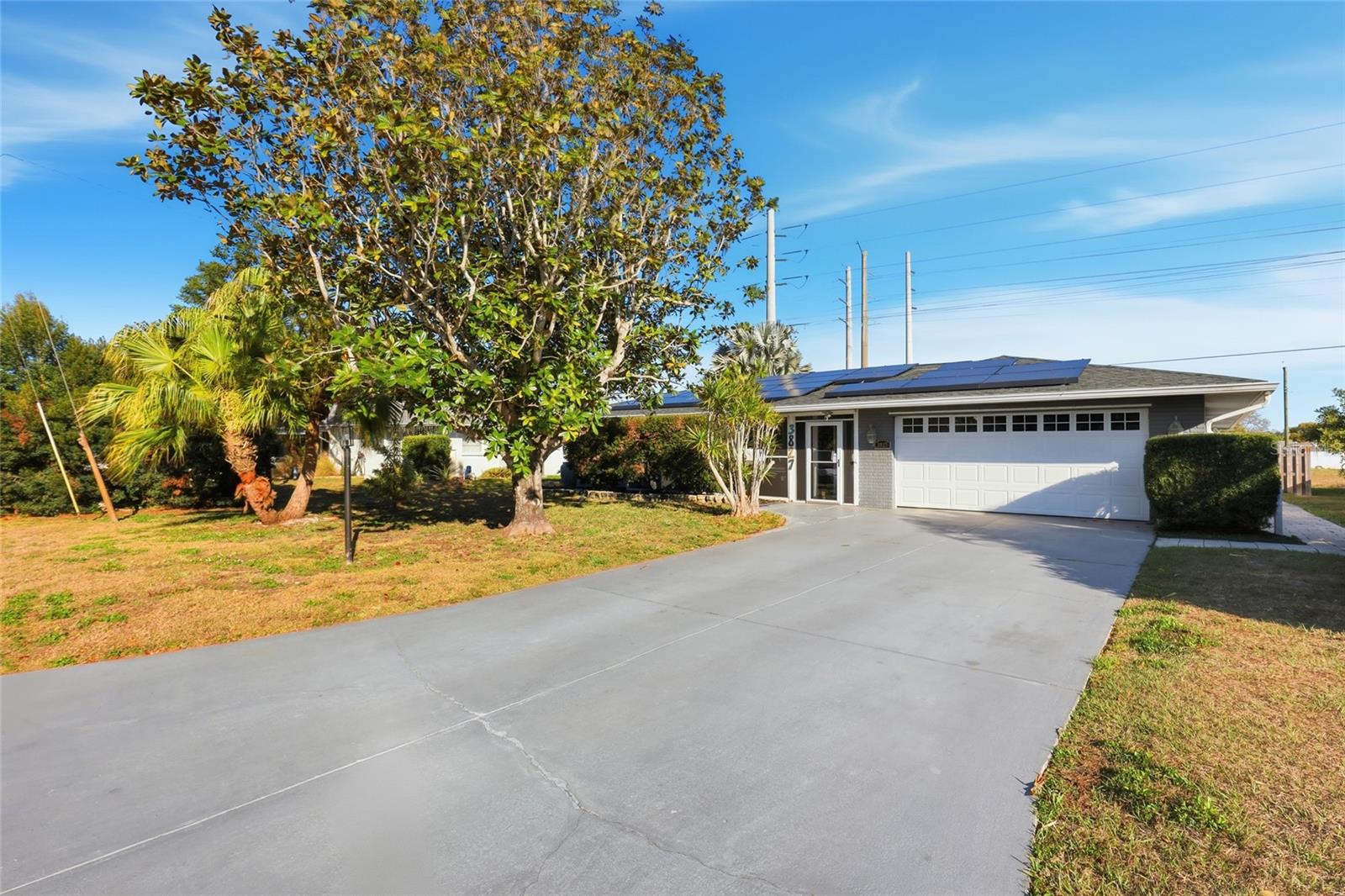 Image 4 of 44 For 3827 Sugar Lane