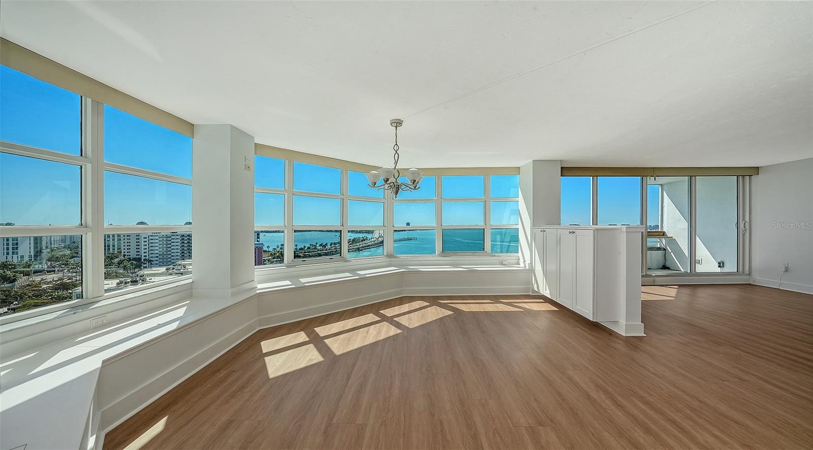 Image 12 of 68 For 888 Boulevard Of The Arts  1401