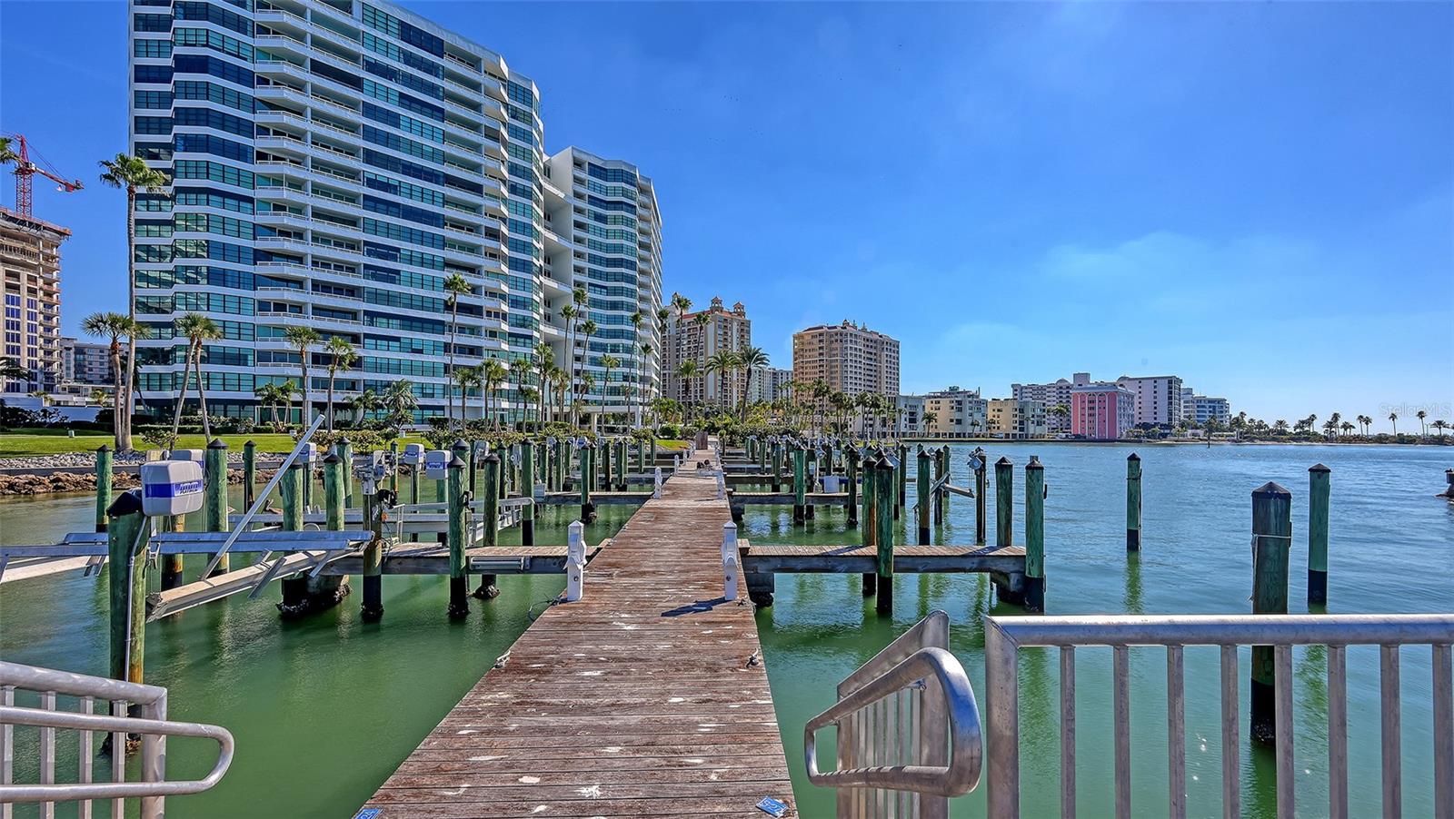 Image 47 of 68 For 888 Boulevard Of The Arts  1401