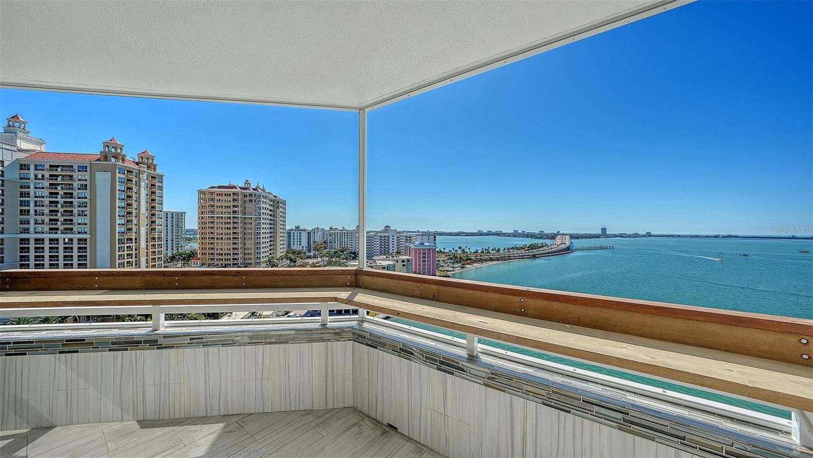 Image 5 of 68 For 888 Boulevard Of The Arts  1401