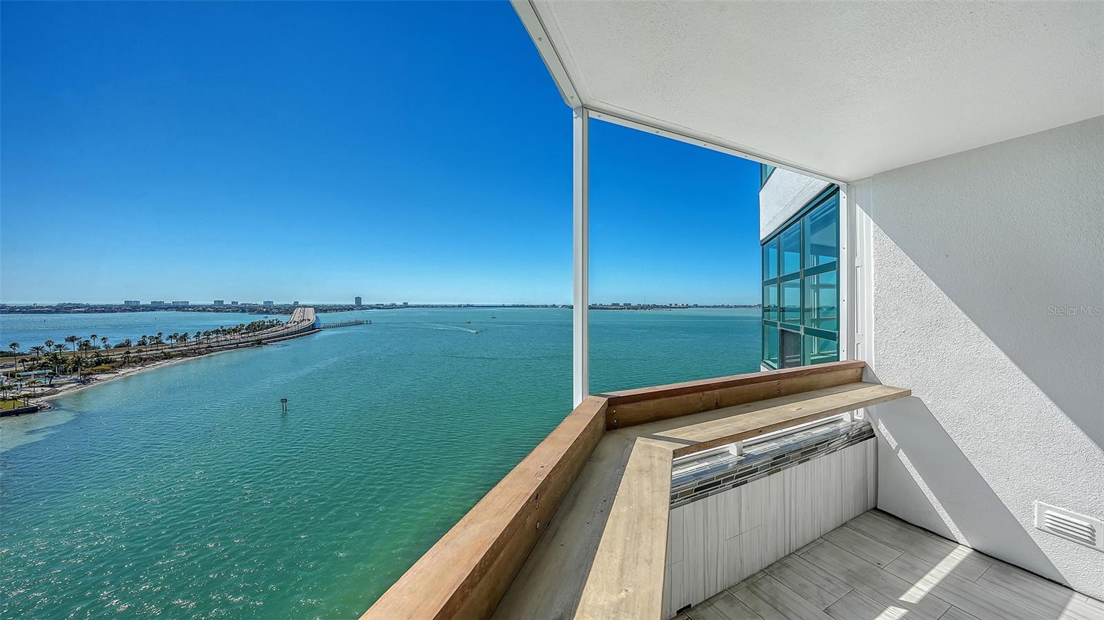 Image 6 of 68 For 888 Boulevard Of The Arts  1401