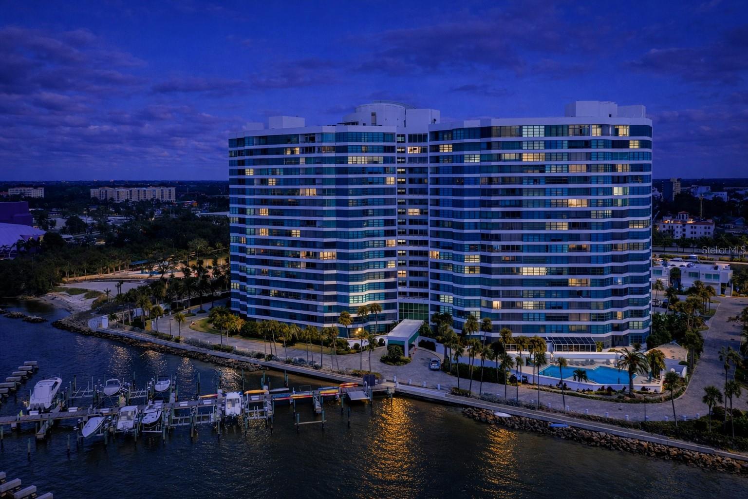 Image 67 of 68 For 888 Boulevard Of The Arts  1401