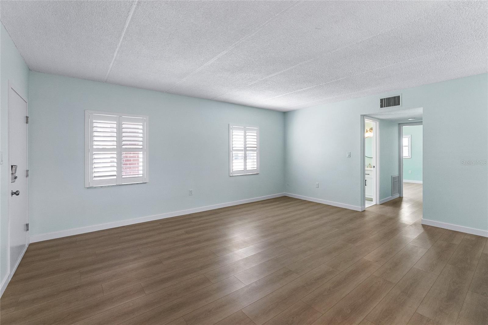 Image 8 of 32 For 1153 Rue Des Rois  1a