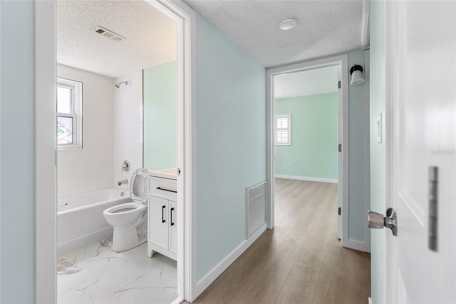 Image 9 of 32 For 1153 Rue Des Rois  1a