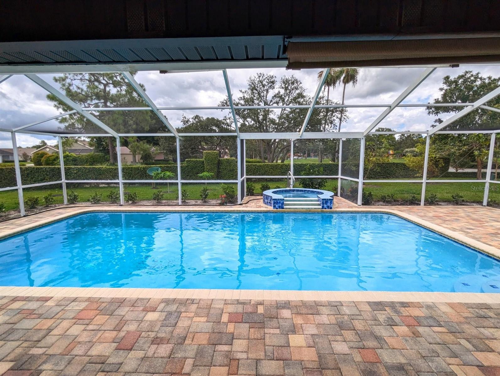 Image 10 of 47 For 9447 Ashley Drive