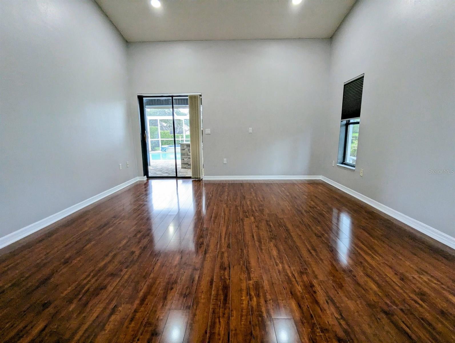 Image 23 of 47 For 9447 Ashley Drive