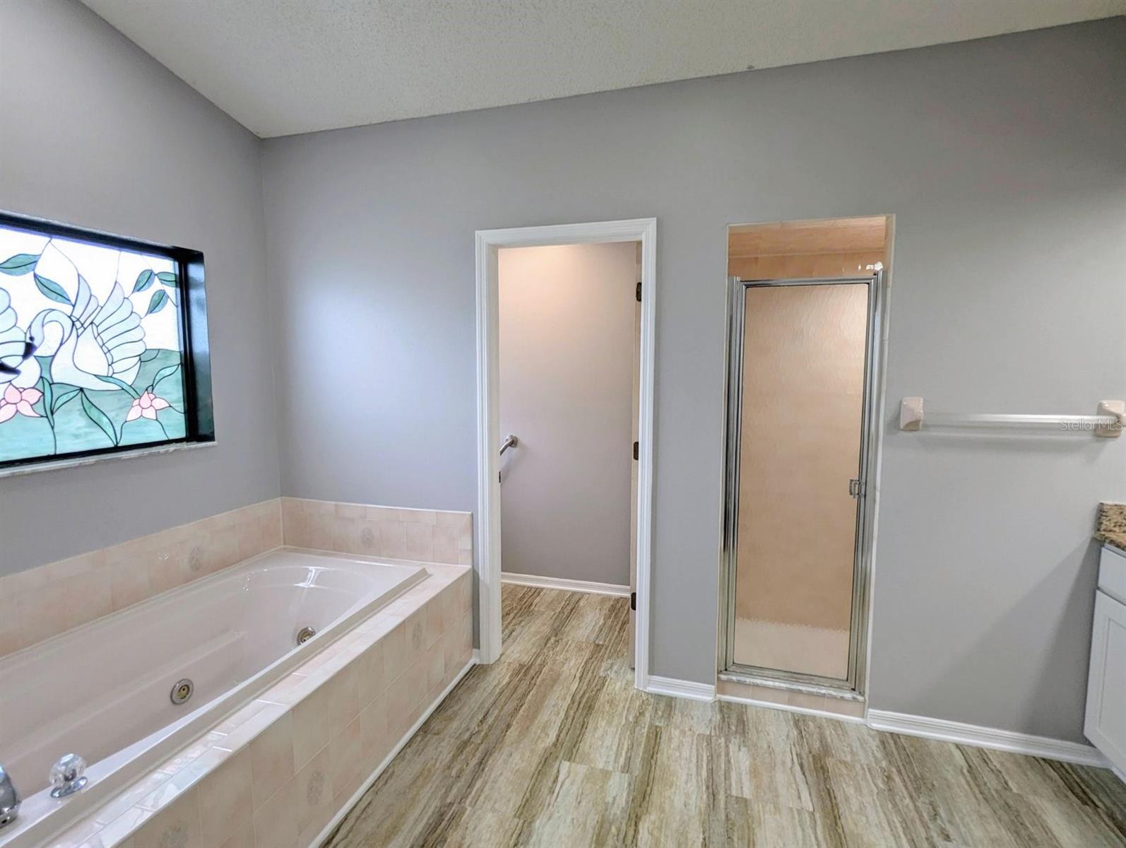 Image 27 of 47 For 9447 Ashley Drive