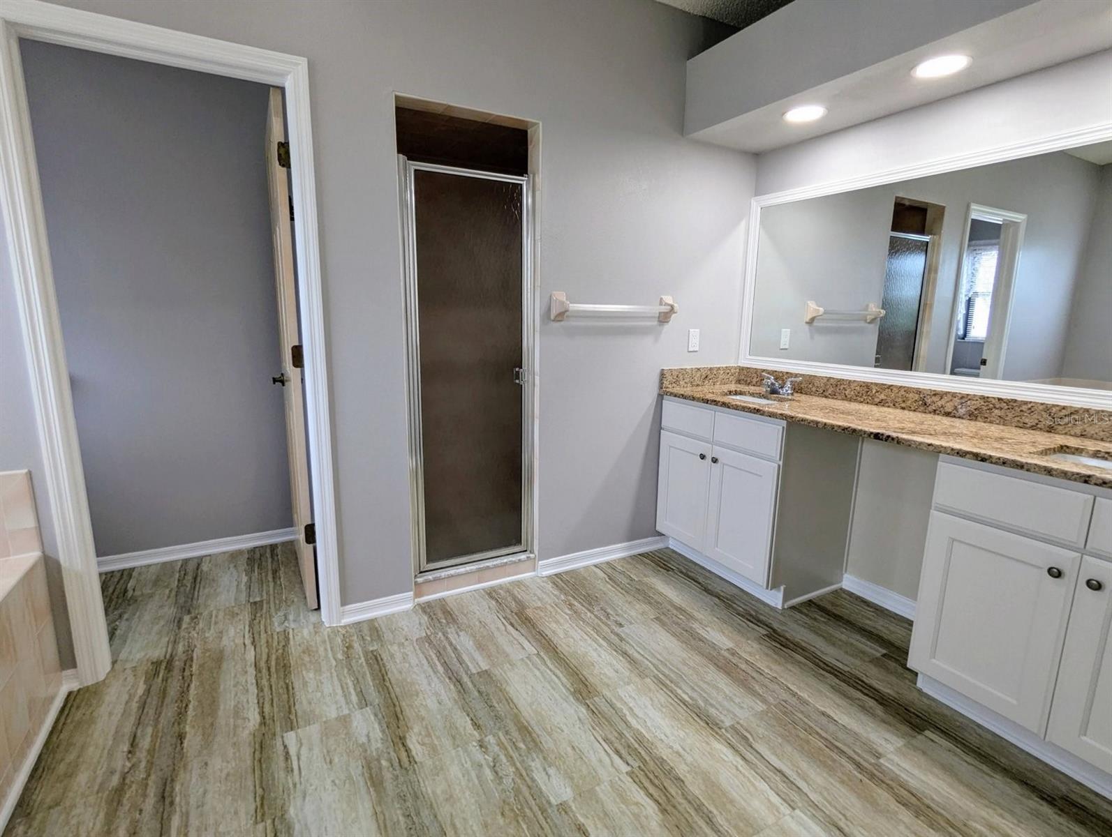 Image 28 of 47 For 9447 Ashley Drive