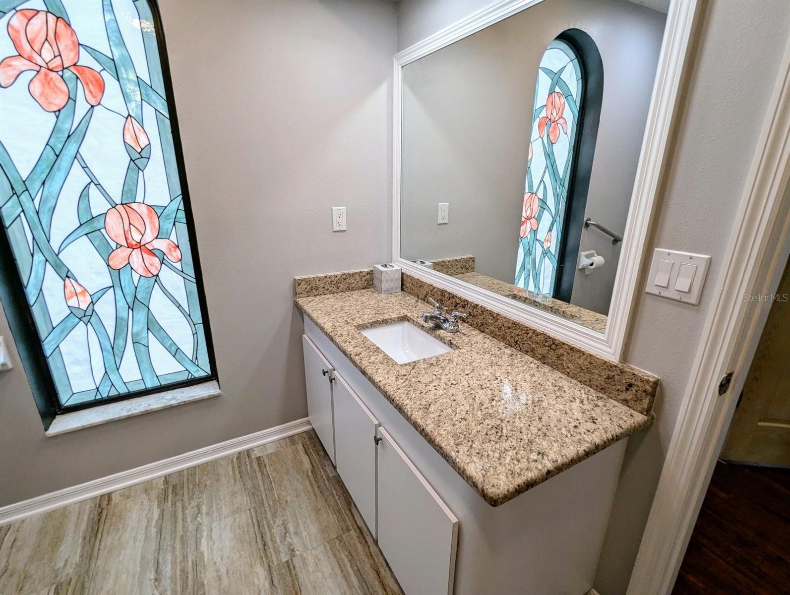 Image 33 of 47 For 9447 Ashley Drive