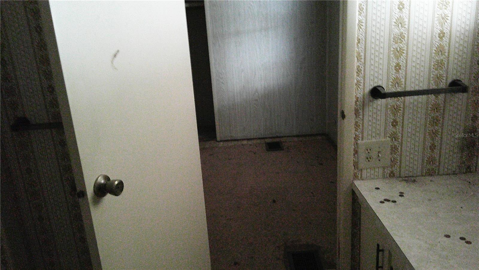 Image 37 of 37 For 6710 36th Avenue E 192