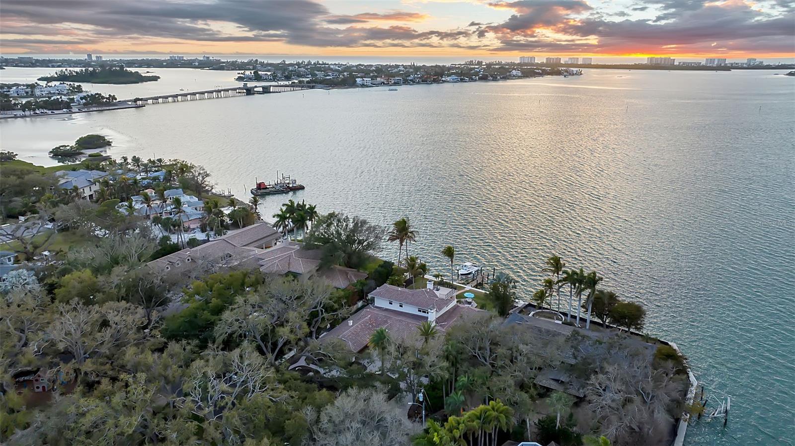 Image 2 of 47 For 1504 Lodge Drive