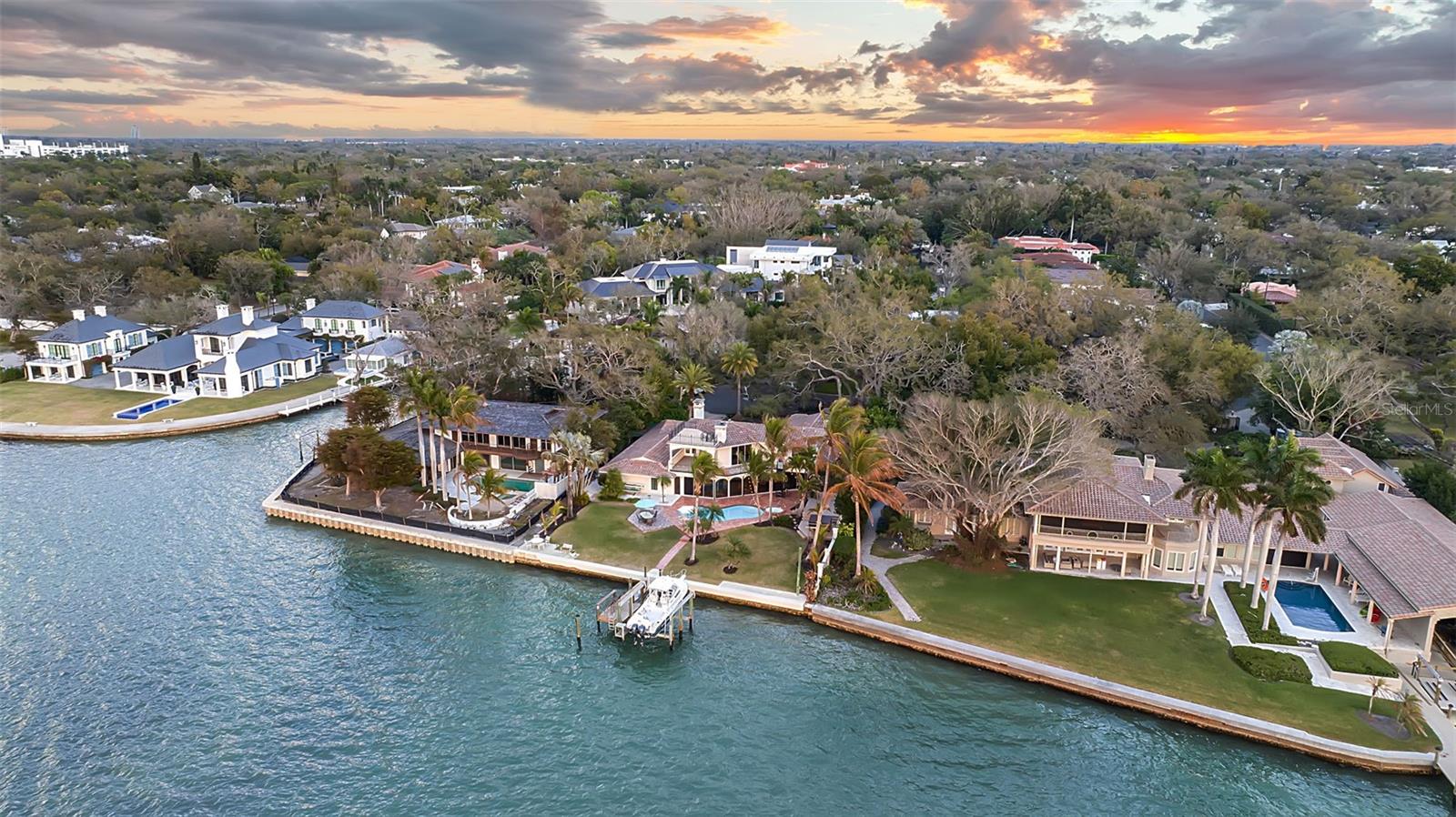 Image 3 of 47 For 1504 Lodge Drive