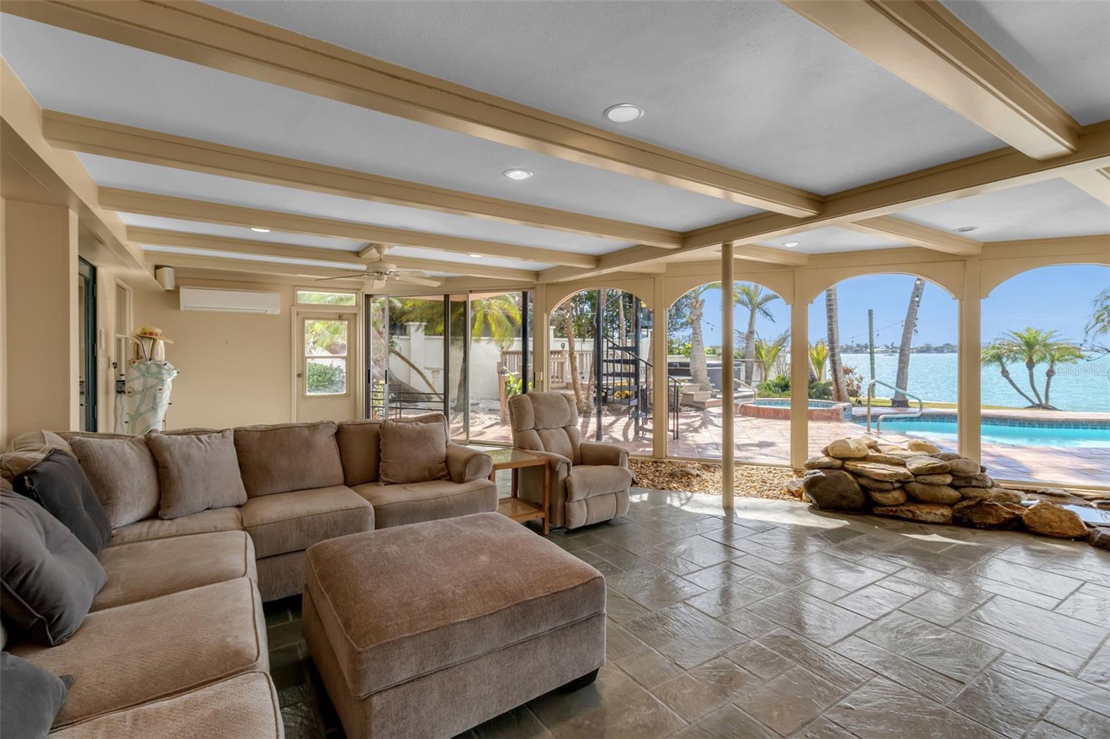 Image 38 of 47 For 1504 Lodge Drive