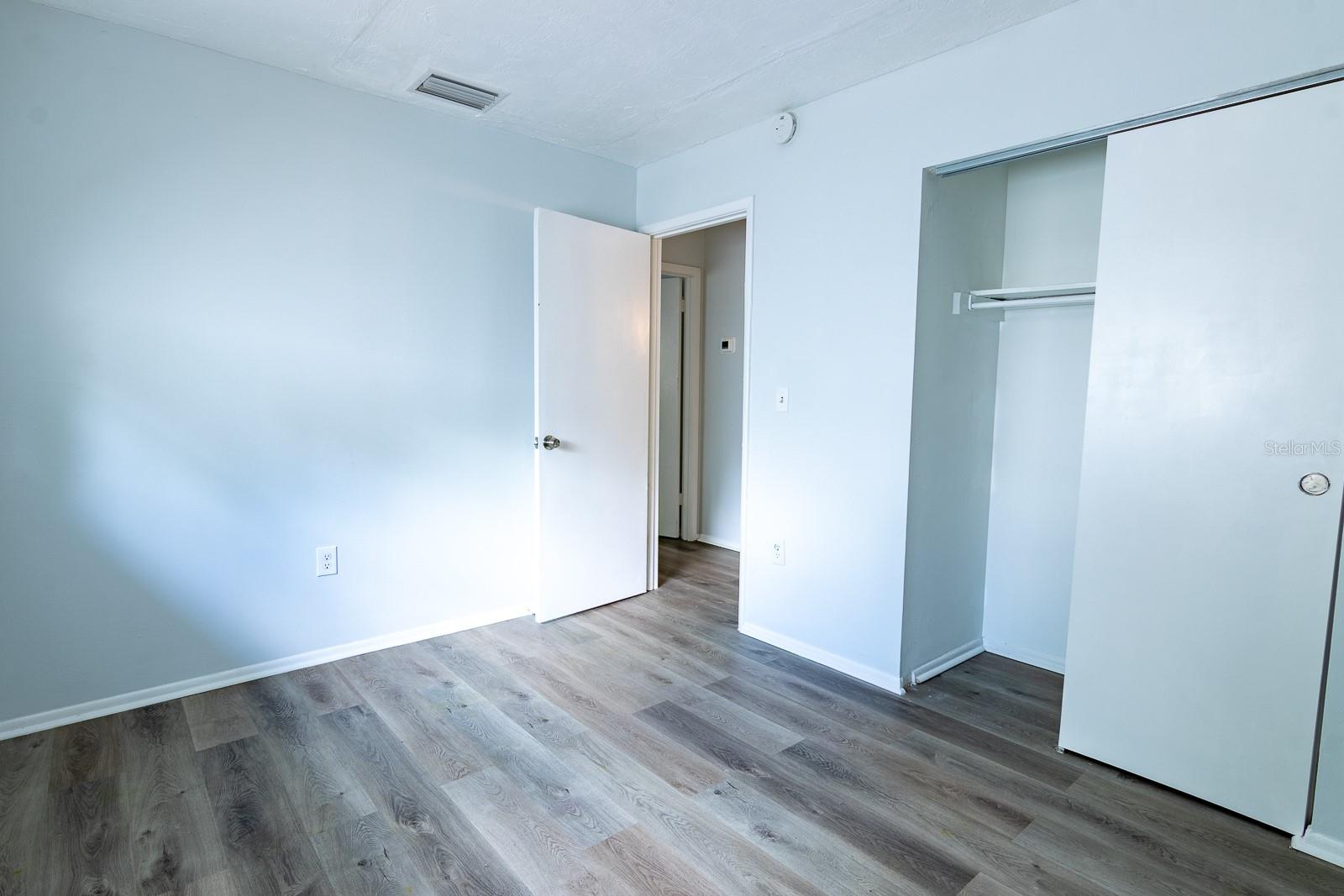 Image 24 of 32 For 1038 25th Street