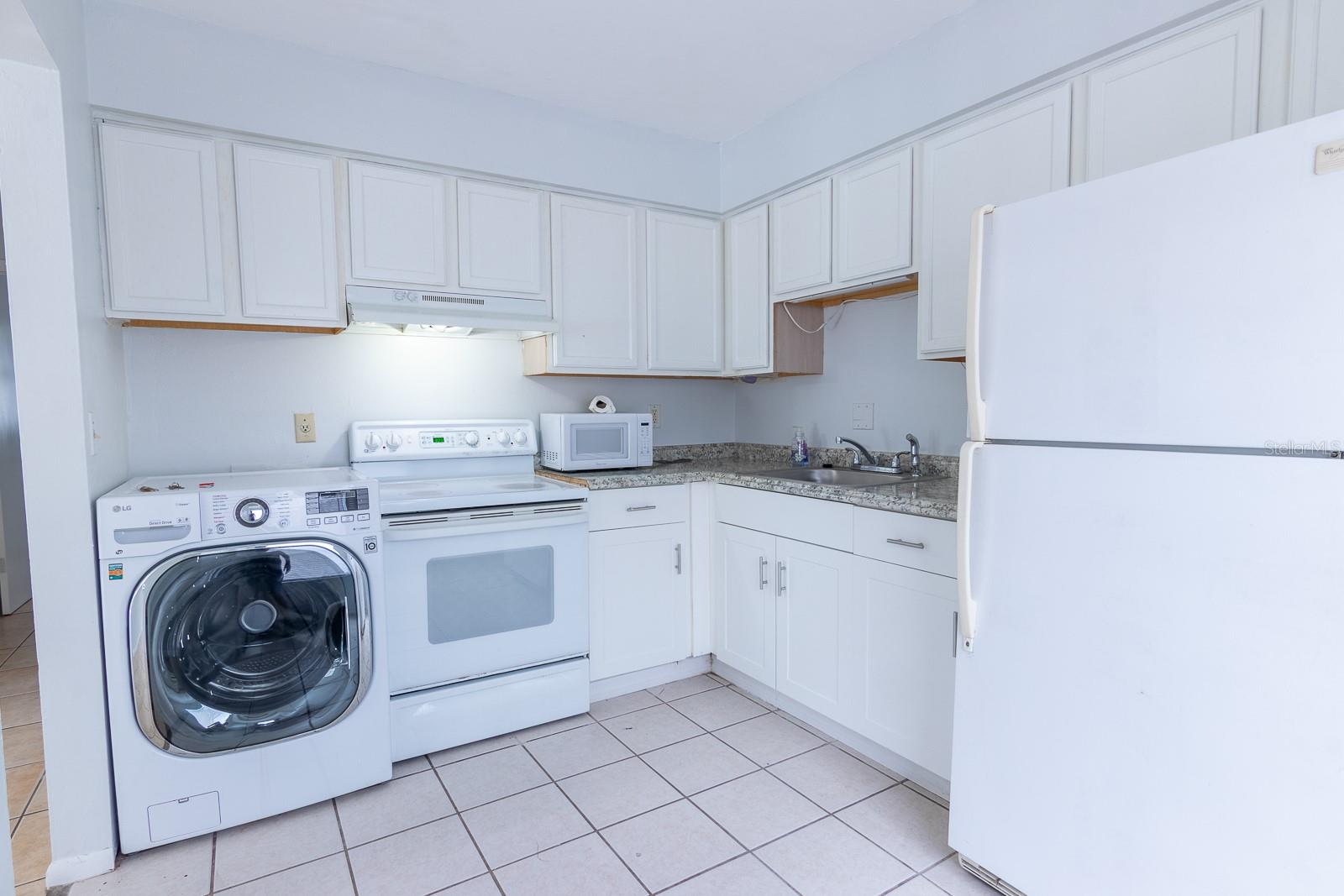 Image 7 of 32 For 1038 25th Street