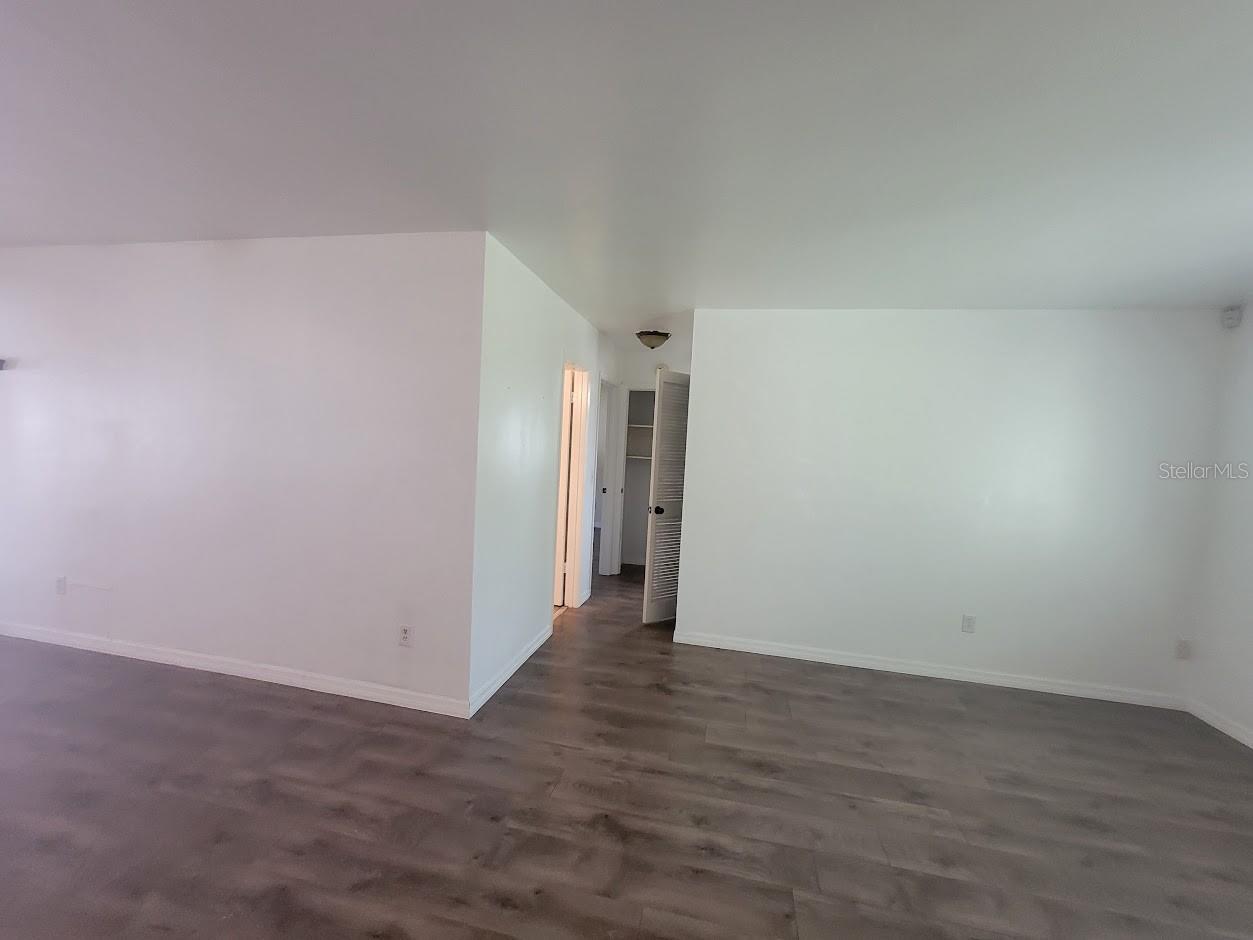 Image 14 of 33 For 6290 Coniston Terrace