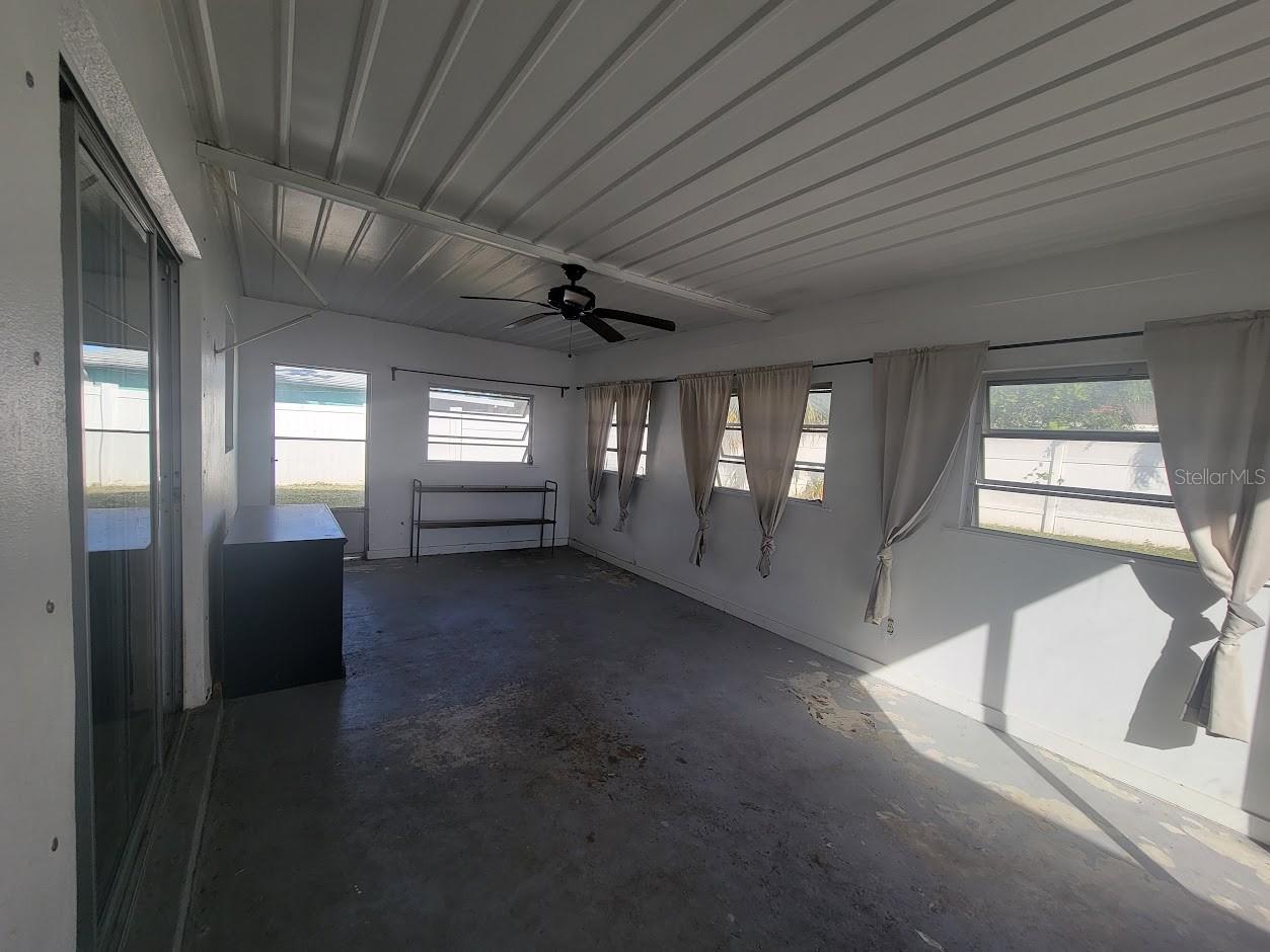 Image 25 of 33 For 6290 Coniston Terrace