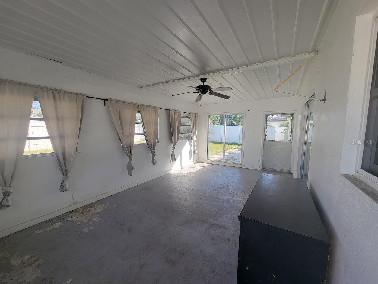 Image 26 of 33 For 6290 Coniston Terrace