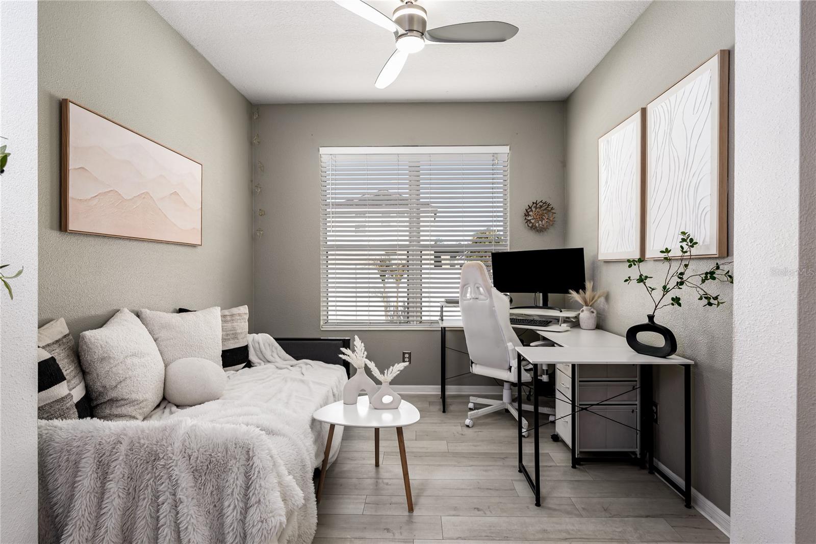 Image 11 of 40 For 4006 101st Avenue E