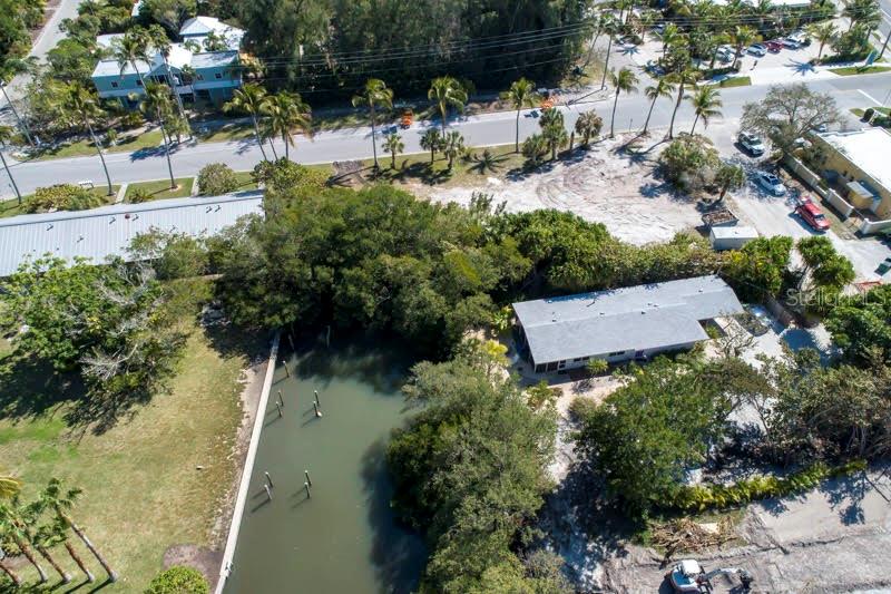 Image 13 of 20 For  Broadway  