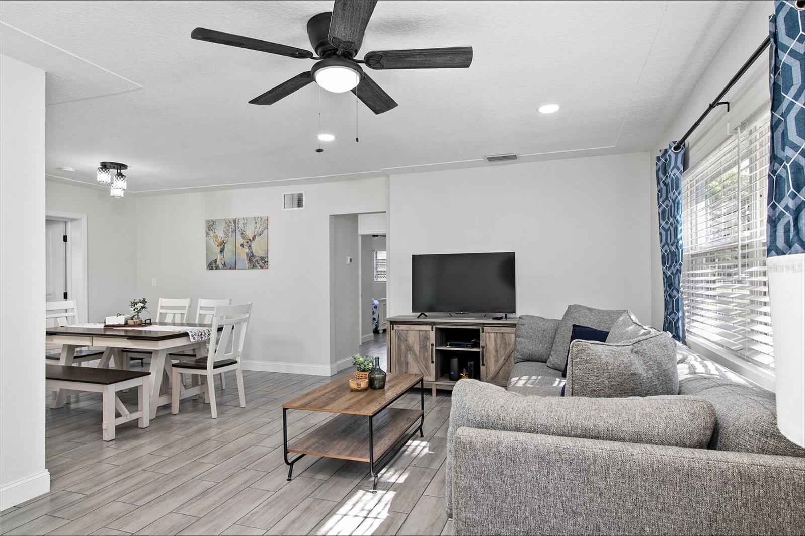 Image 6 of 26 For 2405 48th Avenue W