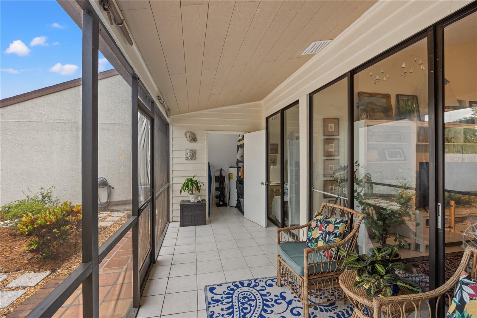 Image 20 of 35 For 4509 Park Lake Terrace N 4509