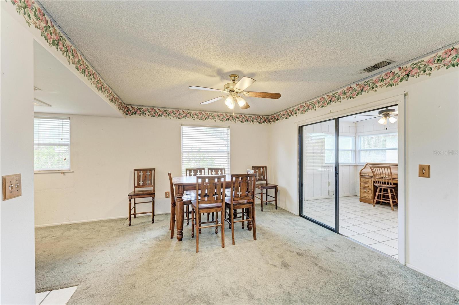 Image 4 of 30 For 5512 82nd Avenue E 3