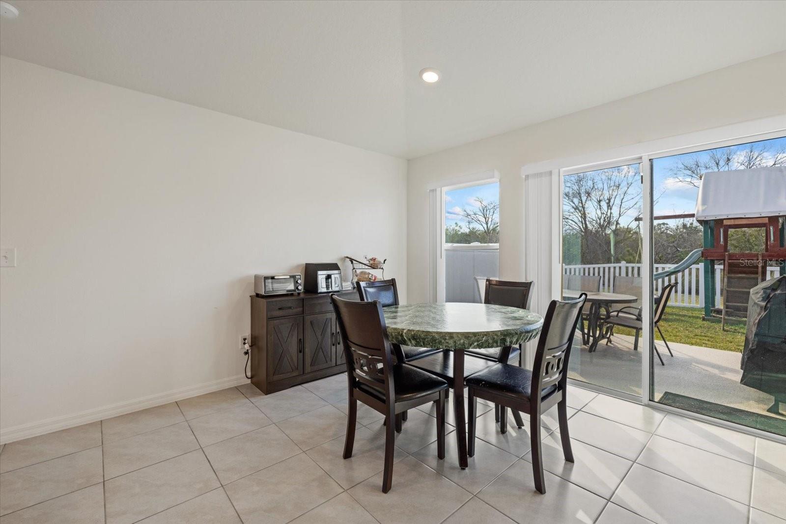 Image 12 of 31 For 9120 Sandy Bluffs Circle