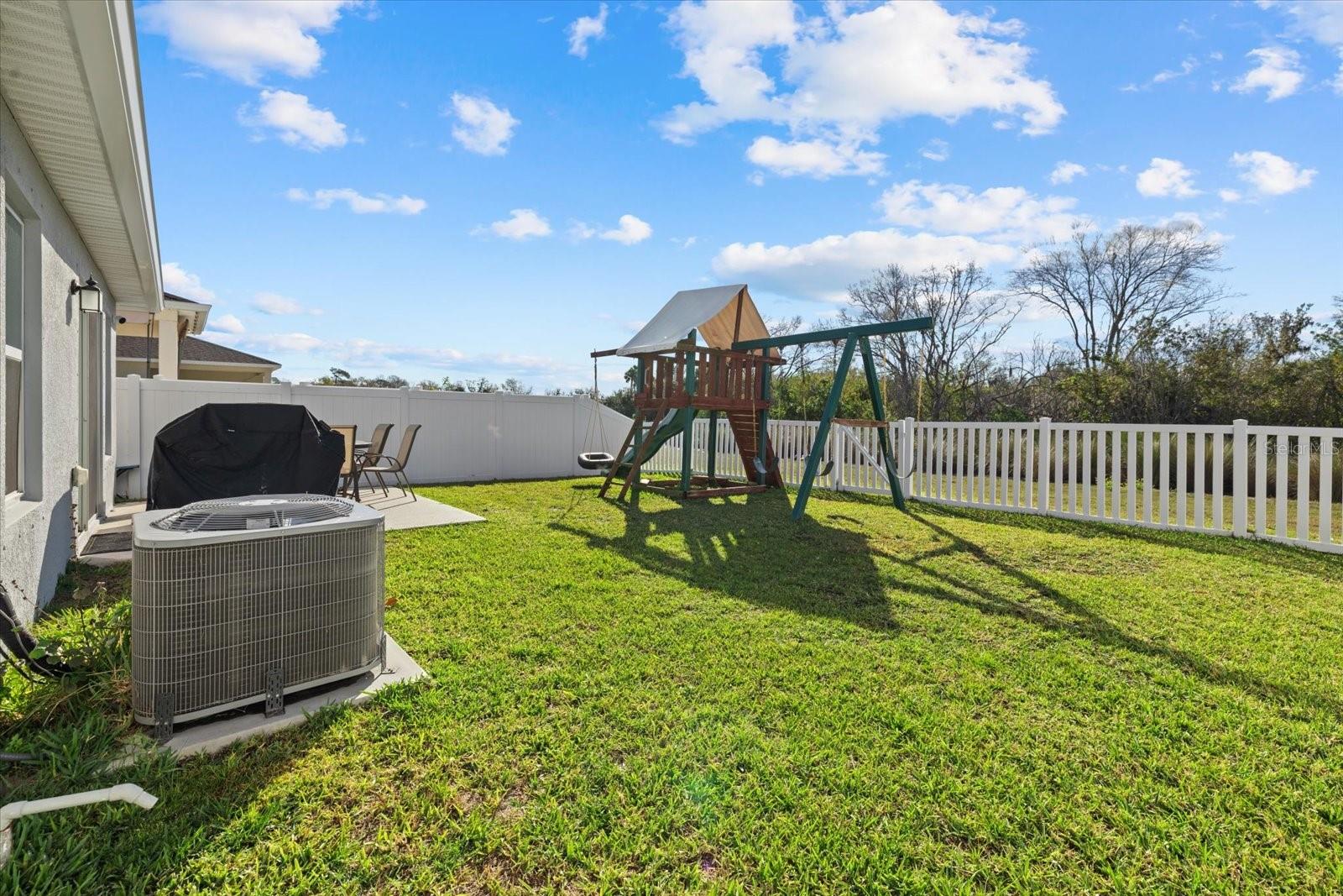 Image 25 of 31 For 9120 Sandy Bluffs Circle