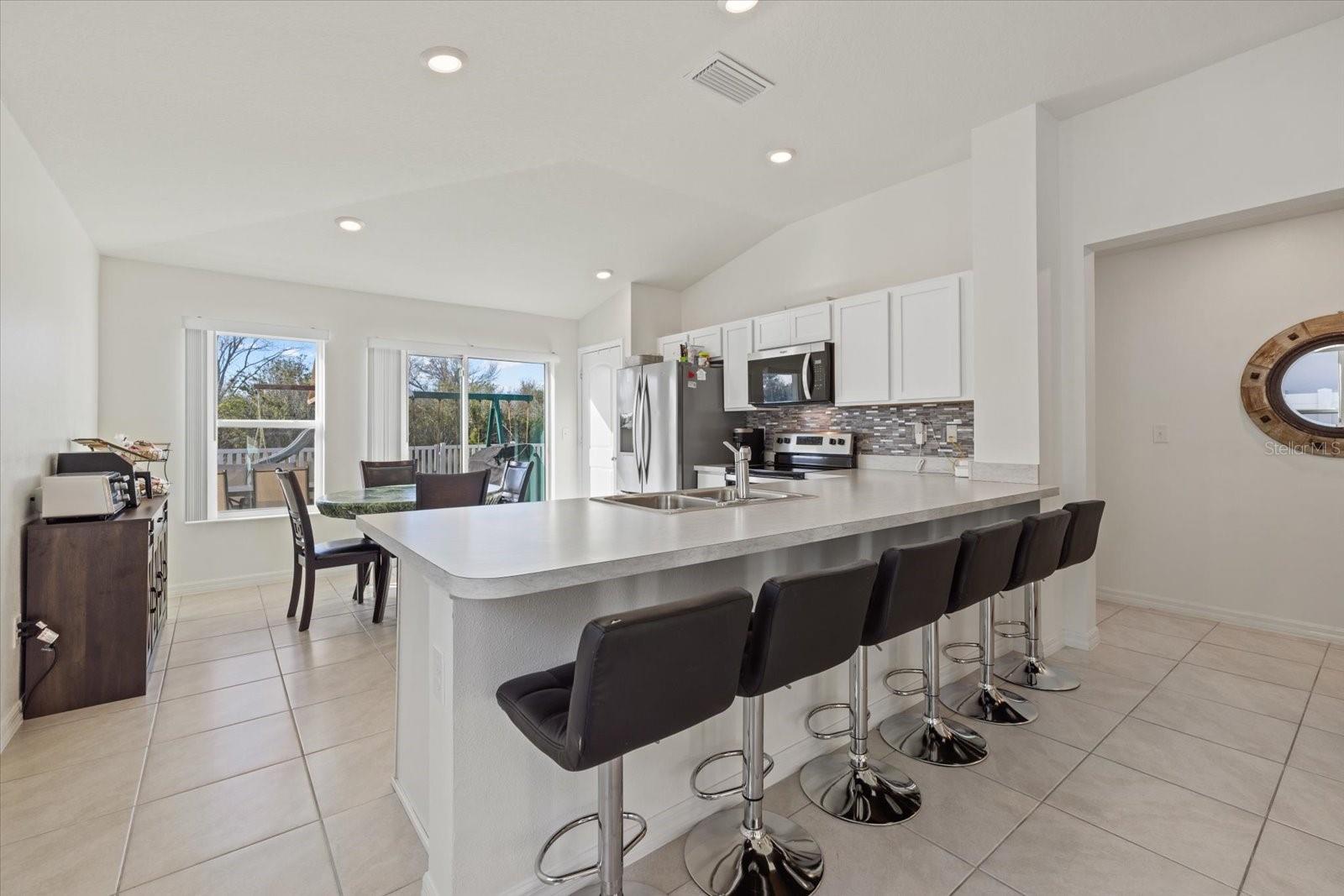 Image 9 of 31 For 9120 Sandy Bluffs Circle